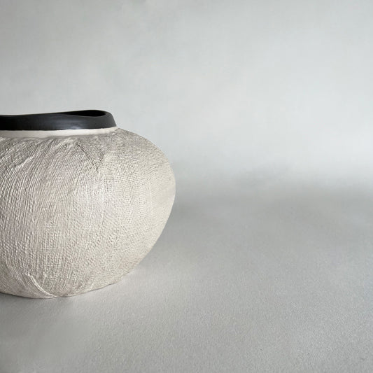 beige charcoal matte textured handcrafted vase, wabi sabi ceramic vase, stoneware vase, beige vase, decorative vase